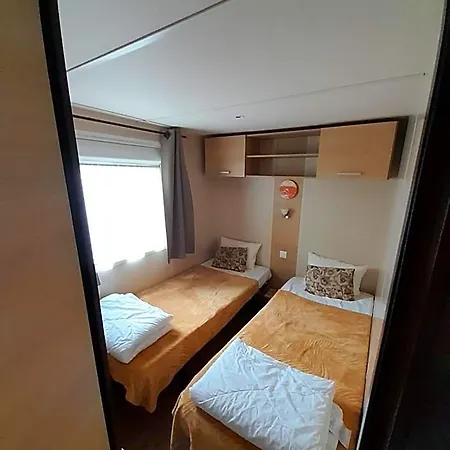 Hotel Maison Mobilhome Sans Vis A Vis Au Calme Et En Hauteur Bélisaire